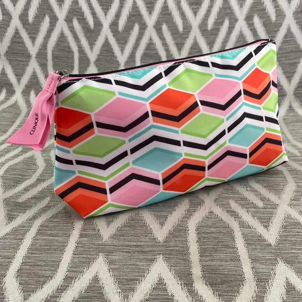 Clinique Makeup Bag Pouch Cosmetic Bag NEW - Picture 1 of 5